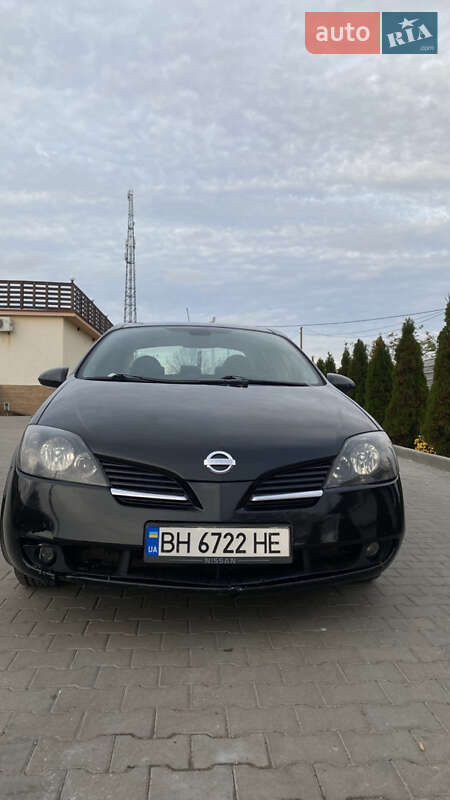 Седан Nissan Primera 2004 в Южном