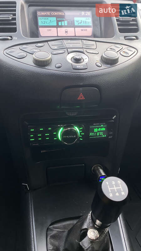 Седан Nissan Primera 2004 в Южном