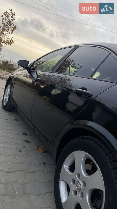 Седан Nissan Primera 2004 в Южном