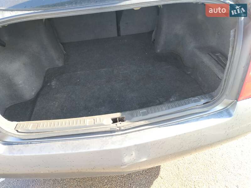 Седан Nissan Primera 2004 в Києві фото 61 Седан Nissan Primera 2004 в Києві