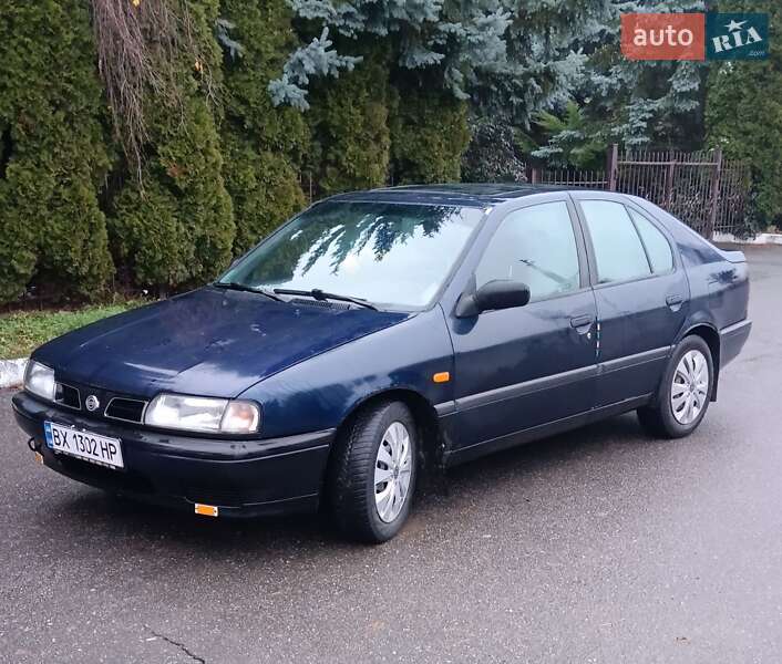 Nissan Primera 1992