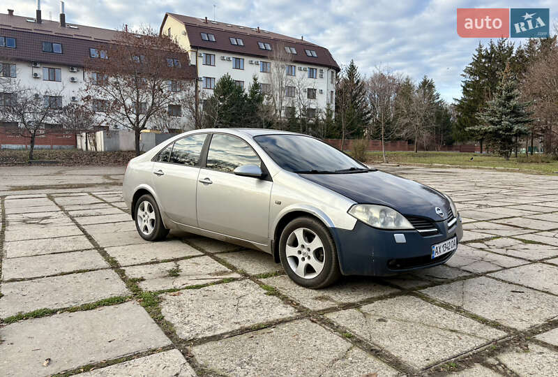 Nissan Primera 2003