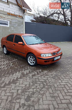 Седан Nissan Primera 1997 в Бершади