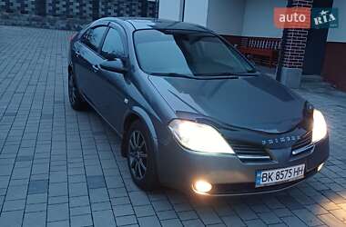 Лифтбек Nissan Primera 2002 в Ровно