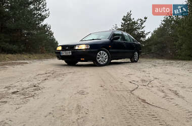Хетчбек Nissan Primera 1992 в Славуті