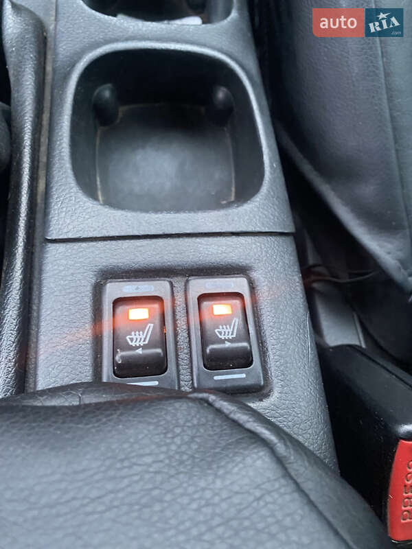 Седан Nissan Primera 2003 в Одесі