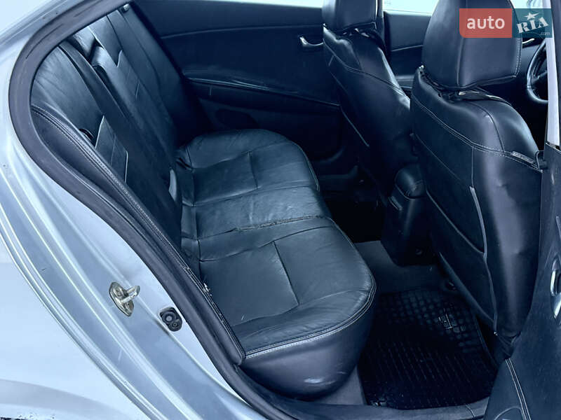 Седан Nissan Primera 2003 в Черкасах