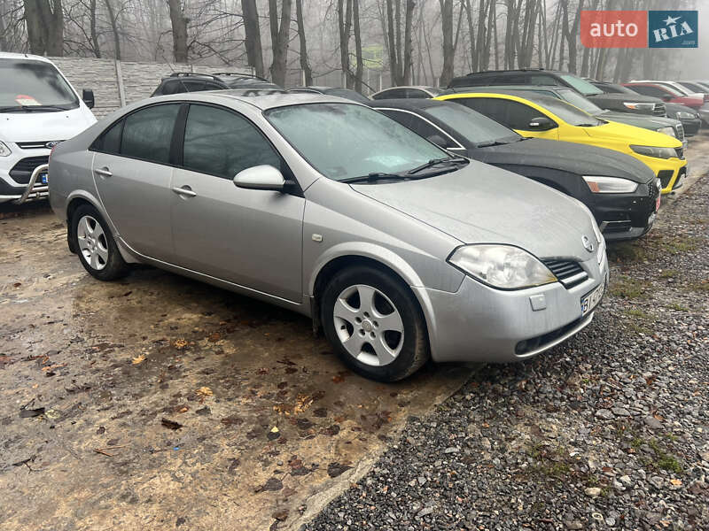 Nissan Primera 2003