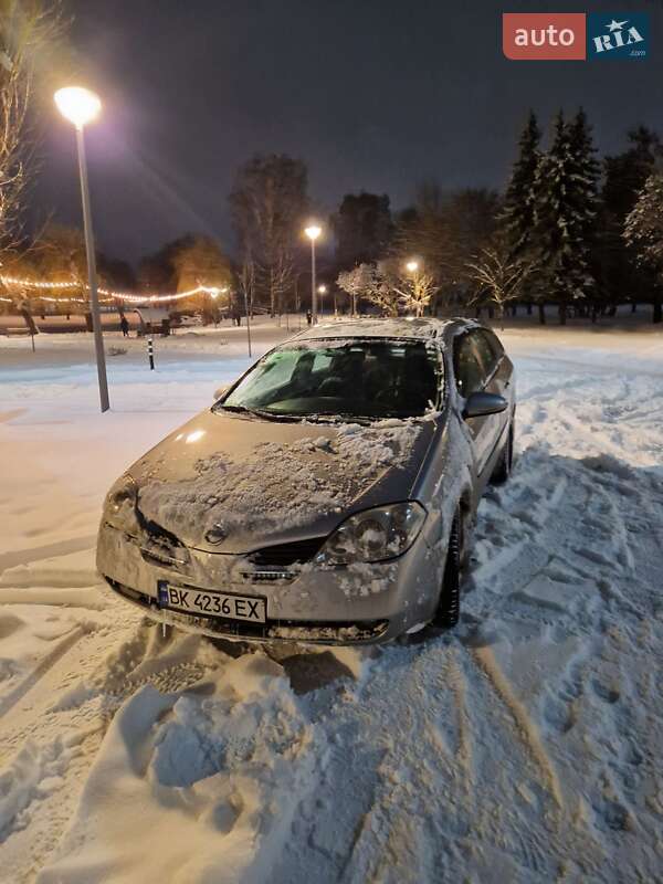 Nissan Primera 2004 Nissan Primera 2004