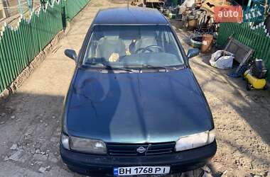 Седан Nissan Primera 1995 в Белгороде-Днестровском