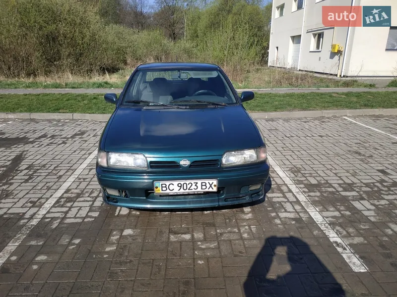 Nissan Primera 1995