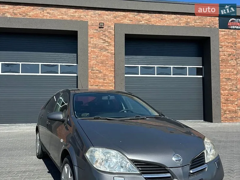 Nissan Primera 2003