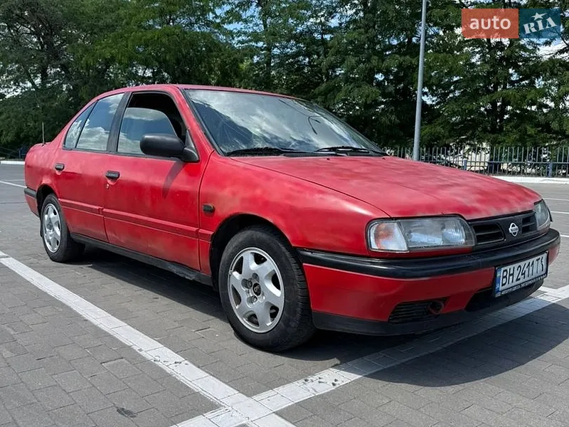 Nissan Primera 1992