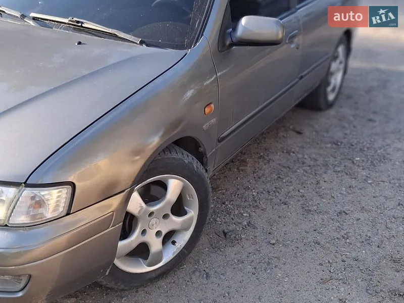 Nissan Primera 1999