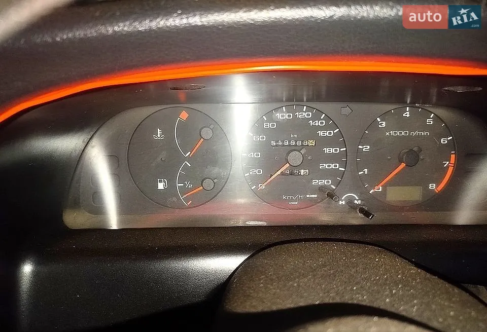 Nissan Primera 1996