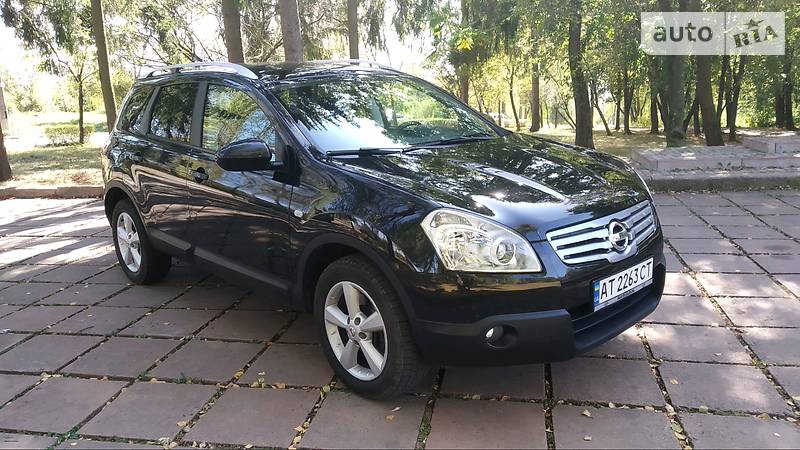 Внедорожник / Кроссовер Nissan Qashqai+2 2009 в Калуше