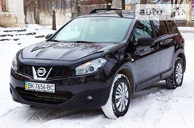 Внедорожник / Кроссовер Nissan Qashqai+2 2012 в Виннице