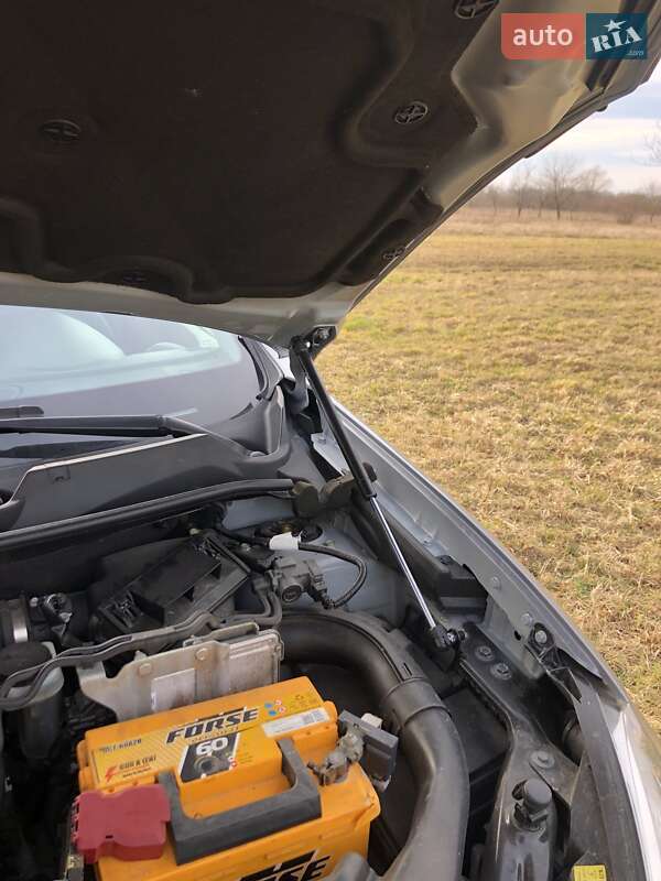 Внедорожник / Кроссовер Nissan Qashqai+2 2010 в Самборе