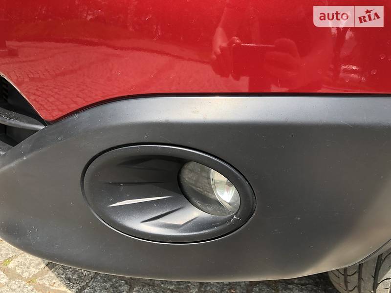 Позашляховик / Кросовер Nissan Qashqai+2 2010 в Львові