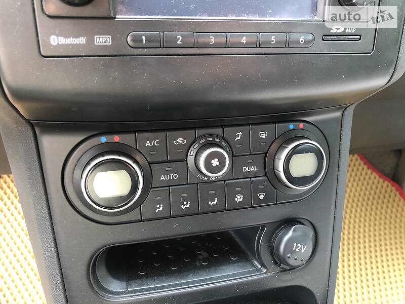 Позашляховик / Кросовер Nissan Qashqai+2 2010 в Львові