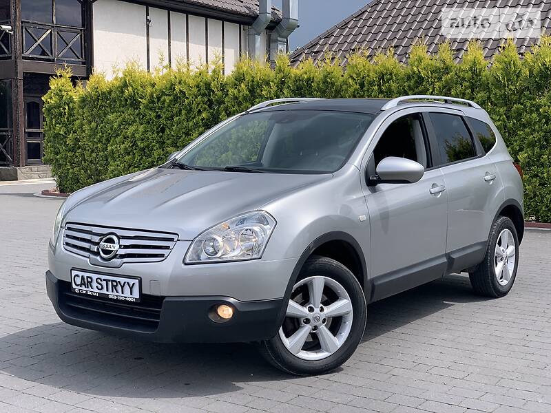 Позашляховик / Кросовер Nissan Qashqai+2 2009 в Стрию