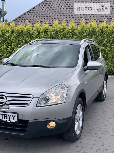 Позашляховик / Кросовер Nissan Qashqai+2 2009 в Стрию