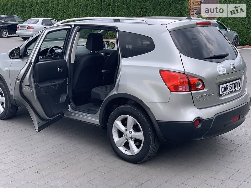 Позашляховик / Кросовер Nissan Qashqai+2 2009 в Стрию