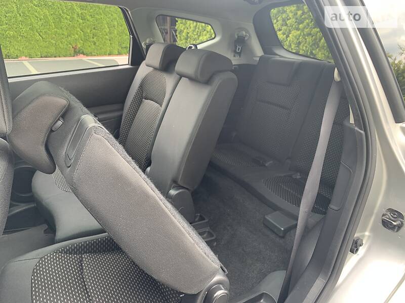 Позашляховик / Кросовер Nissan Qashqai+2 2009 в Стрию