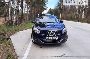 Внедорожник / Кроссовер Nissan Qashqai+2 2010 в Славуте