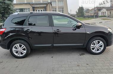 Внедорожник / Кроссовер Nissan Qashqai+2 2010 в Ивано-Франковске