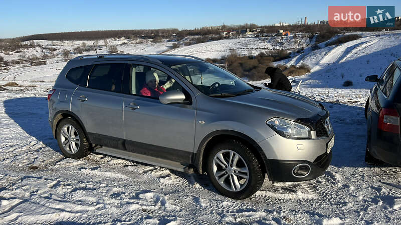 Внедорожник / Кроссовер Nissan Qashqai+2 2012 в Тернополе