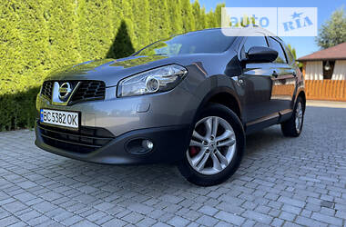 Універсал Nissan Qashqai+2 2010 в Самборі