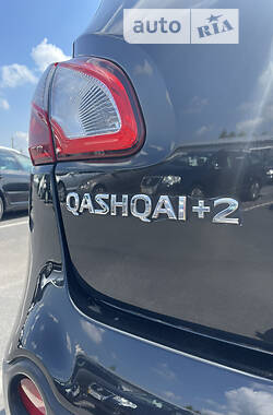 Внедорожник / Кроссовер Nissan Qashqai+2 2010 в Житомире