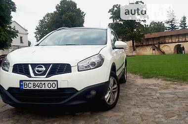 Позашляховик / Кросовер Nissan Qashqai+2 2011 в 