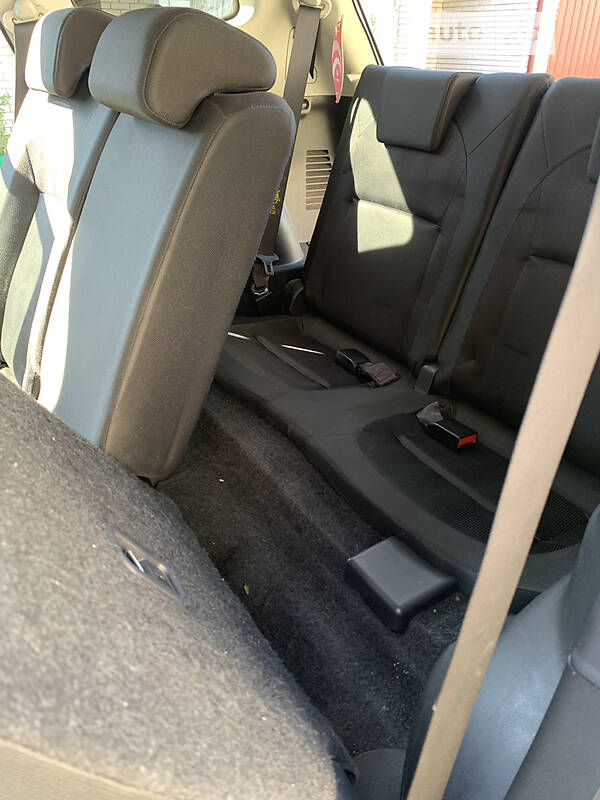 Позашляховик / Кросовер Nissan Qashqai+2 2010 в Маневичах фото 9 Позашляховик / Кросовер Nissan Qashqai+2 2010 в Маневичах