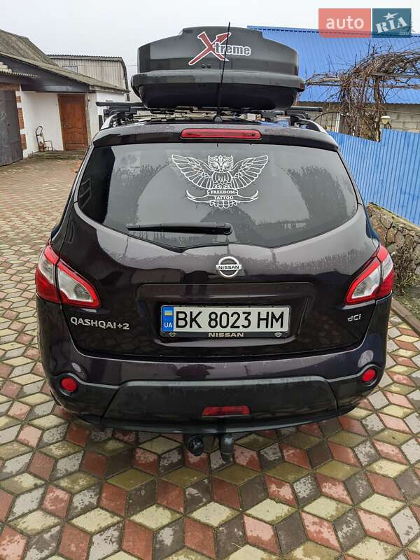 Внедорожник / Кроссовер Nissan Qashqai+2 2011 в Сарнах