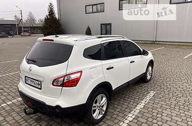 Позашляховик / Кросовер Nissan Qashqai+2 2011 в Івано-Франківську