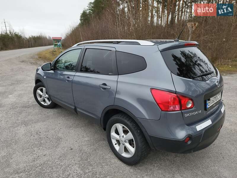 Внедорожник / Кроссовер Nissan Qashqai+2 2009 в Полонном