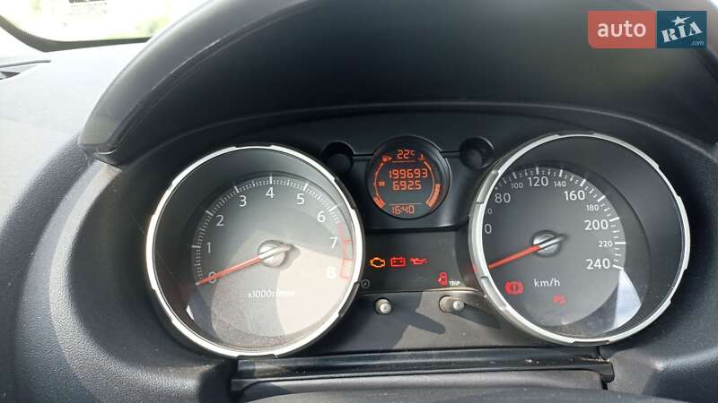 Внедорожник / Кроссовер Nissan Qashqai+2 2009 в Лебедине