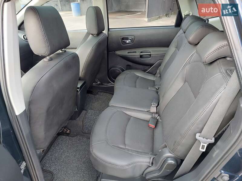 Внедорожник / Кроссовер Nissan Qashqai+2 2011 в Киеве