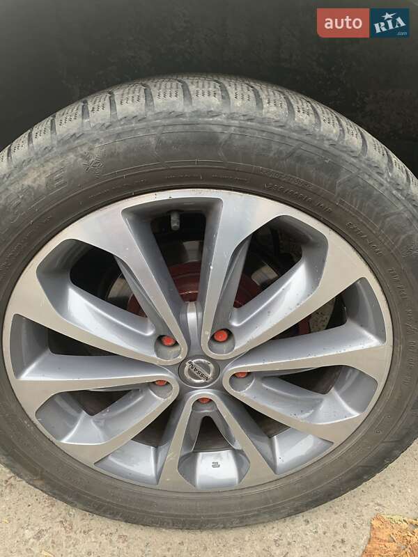 Позашляховик / Кросовер Nissan Qashqai+2 2011 в Луцьку