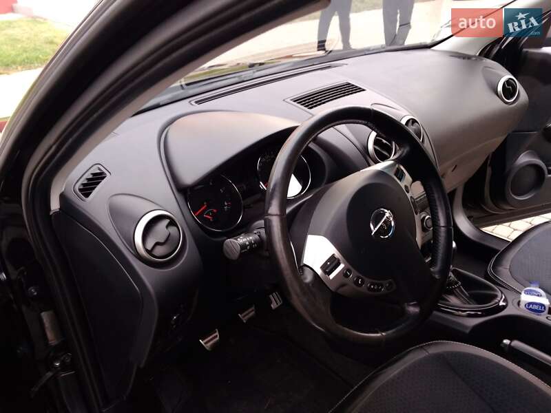 Внедорожник / Кроссовер Nissan Qashqai+2 2014 в Дубно фото 25 Внедорожник / Кроссовер Nissan Qashqai+2 2014 в Дубно