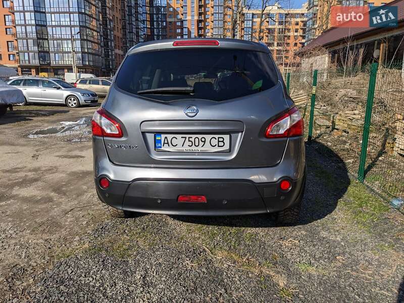 Внедорожник / Кроссовер Nissan Qashqai+2 2011 в Луцке