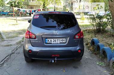 Позашляховик / Кросовер Nissan Qashqai+2 2009 в Києві