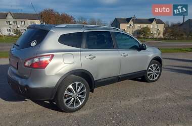 Позашляховик / Кросовер Nissan Qashqai+2 2013 в Дубні