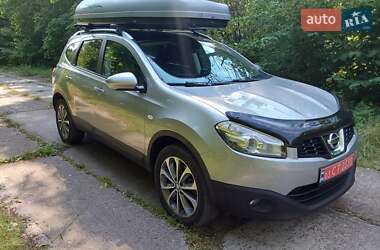 Позашляховик / Кросовер Nissan Qashqai+2 2013 в Дубні