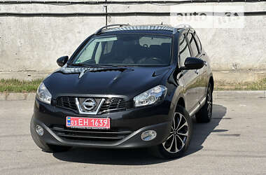 Позашляховик / Кросовер Nissan Qashqai+2 2011 в Києві