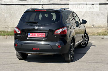 Внедорожник / Кроссовер Nissan Qashqai+2 2011 в Киеве