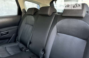 Внедорожник / Кроссовер Nissan Qashqai+2 2011 в Киеве