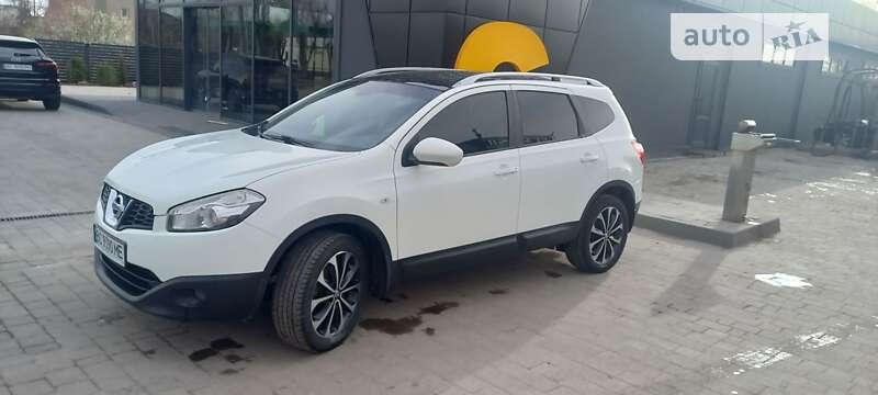 Позашляховик / Кросовер Nissan Qashqai+2 2012 в Кам'янці-Бузькій